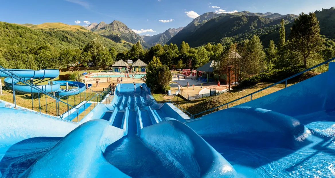 Parque Central de los Pirineos en verano con la familia.