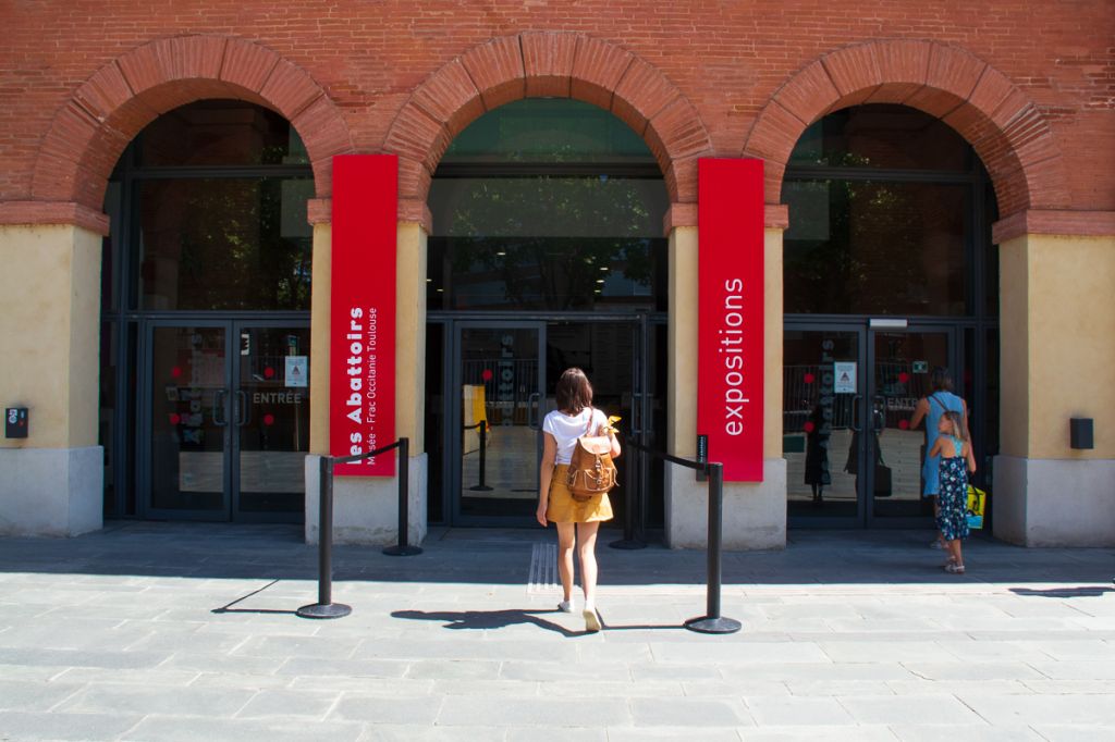 Entrée musée des abattoirs