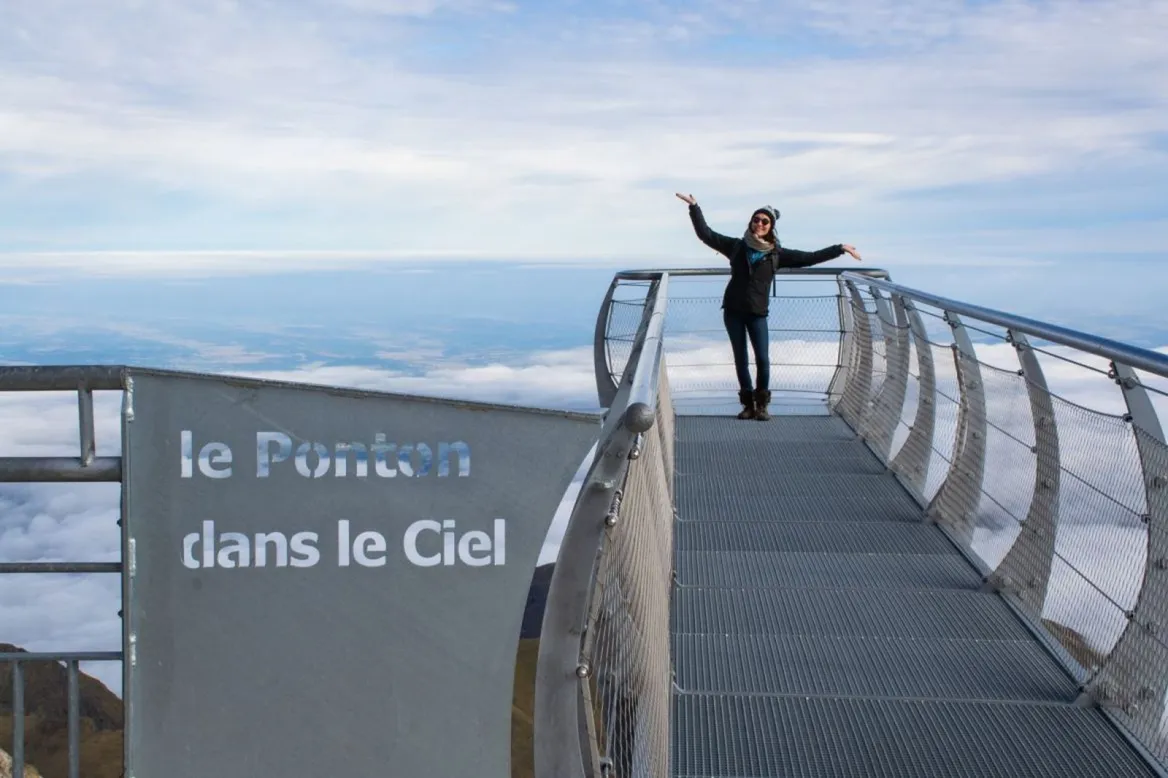 Le ponton dans le ciel