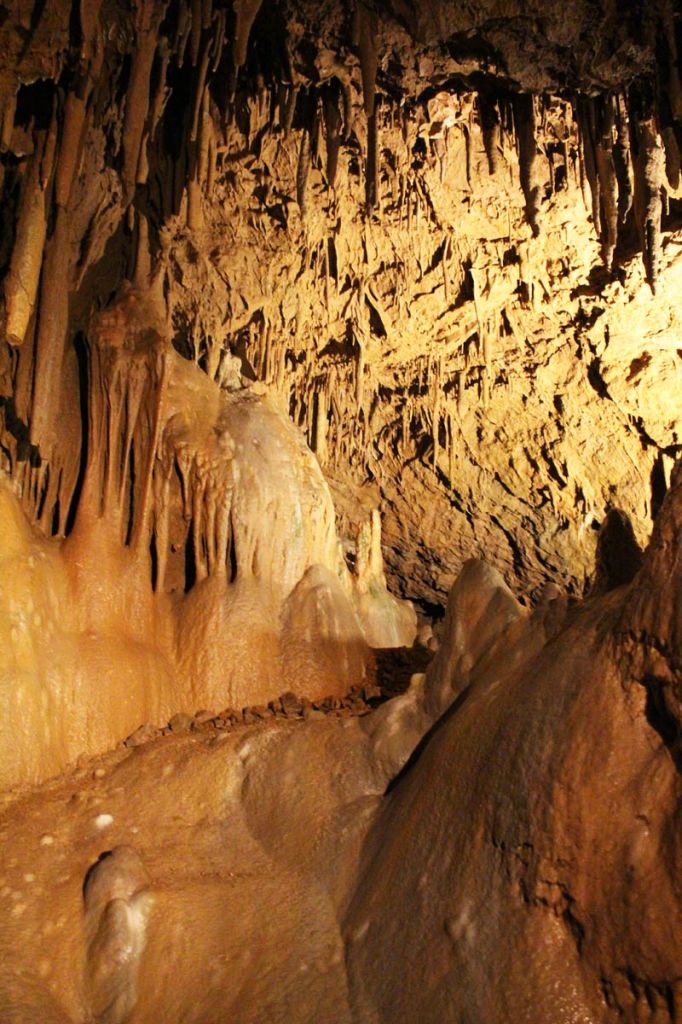 Cuevas de Médous, galeria de las maravillas