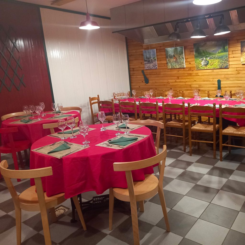 Restaurant Le Pati - Restaurants à Cassagnabère-Tournas